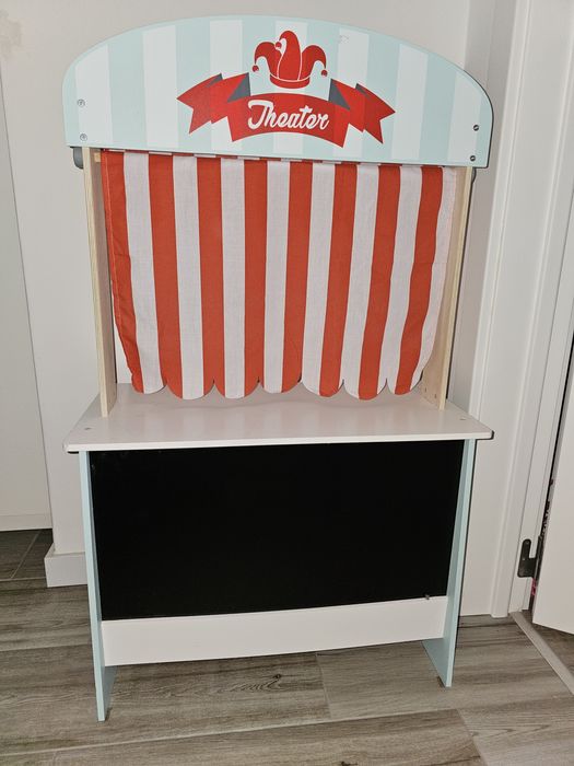 Mercado e Teatro infantil