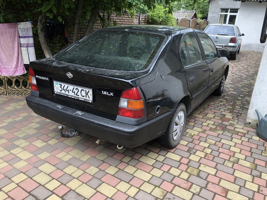 Nissan Primera P10