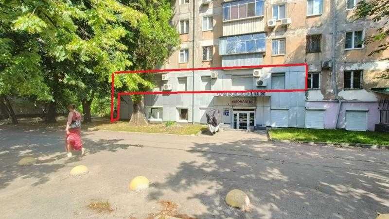 Продам офис пр. Поля 141, отдельный вход, нежилой фонд, первый этаж