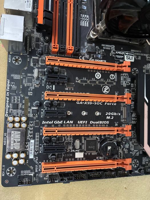 Материнська плата Gigabyte GA- X99-SOC Force