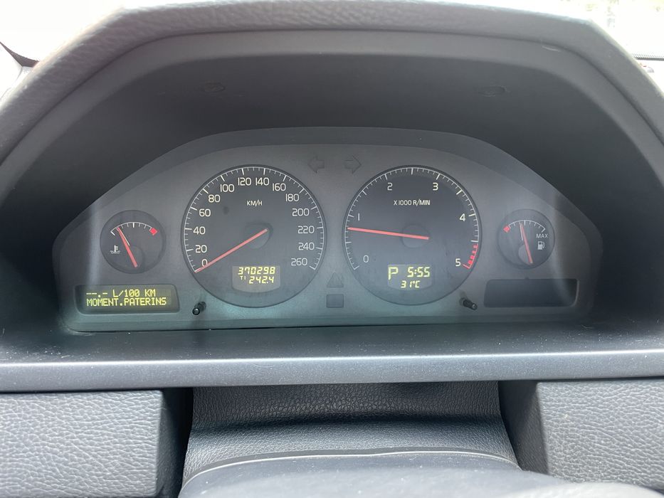 Продам Volvo XC90 2.4 дизель