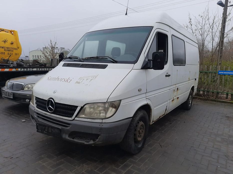 Mercedes - Benz Sprinter na Części