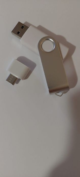 Pendrive 8 GB USB+USB-c
