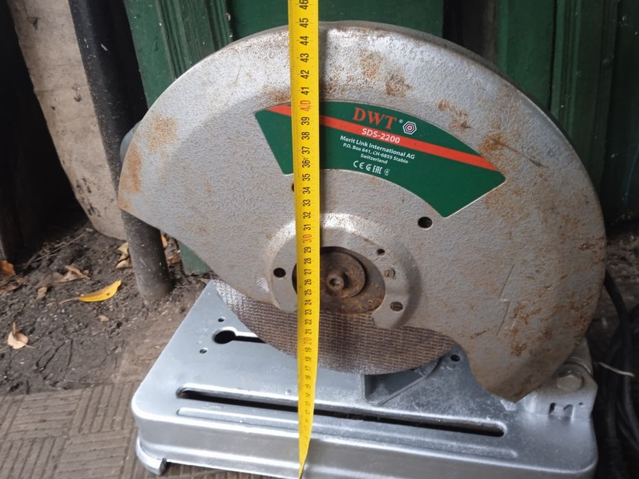 дисковая пила DWT SDS 2200