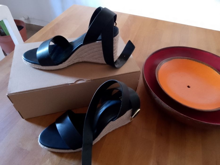 Sandálias Mango (novas)