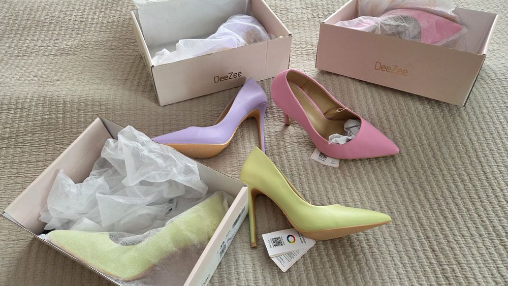 Туфлі яскраві DeeZee на підборах