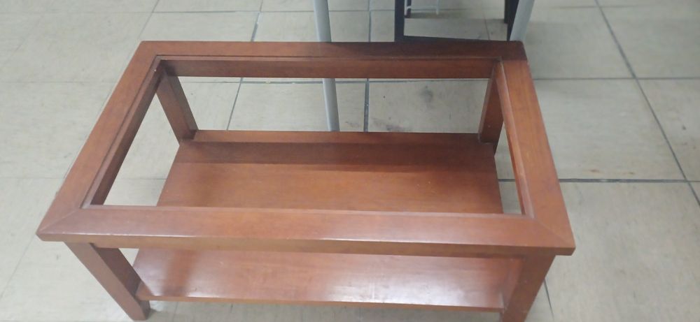 Mesa rectagular de cerejeira
