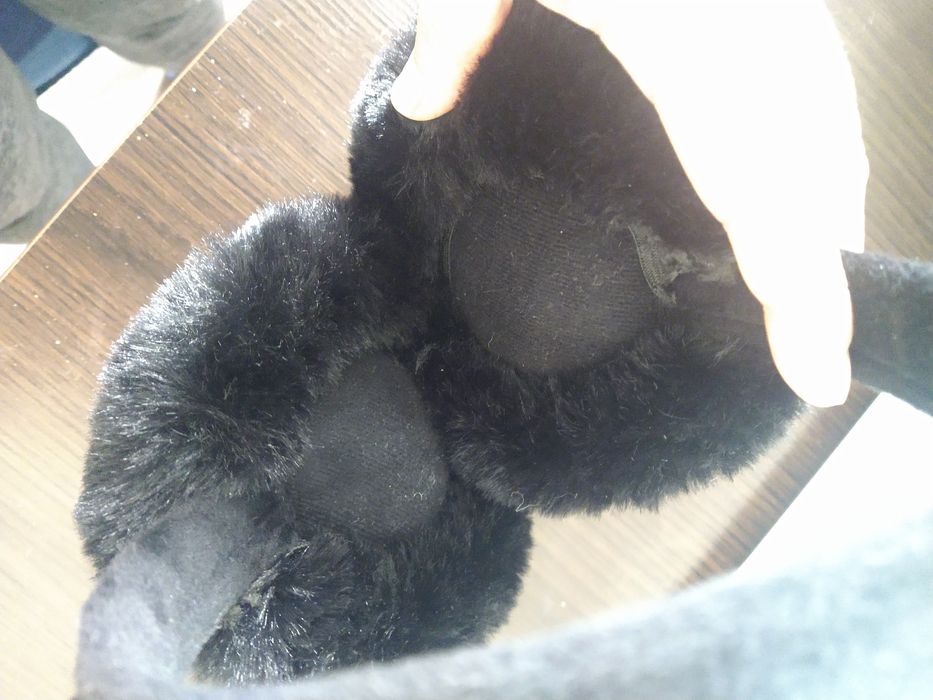 czarne nauszniki zimowe nietoperz halloween