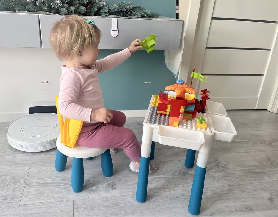 Стіл та крісло стілець конструктор 70 деталей для найменшеньких