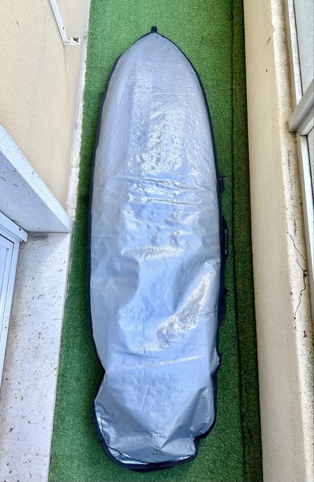 Prancha de surf 6,2 + quilha + capa + leash + deck