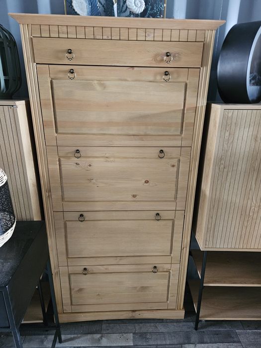 Wysoka szafka na buty z szufladką