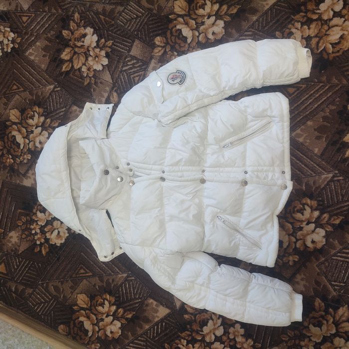 куртка MONCLER біла