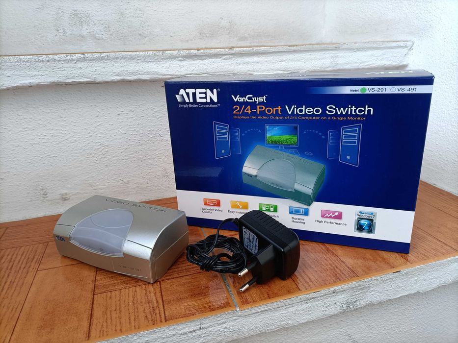Aten VS-261 - VGA video switch/seletor
