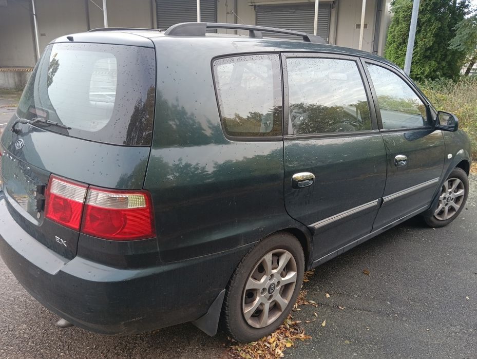 Kia Carens