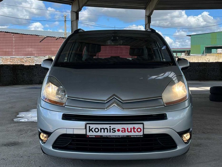 Продам  Citroen Grand C4 Picasso 2010. Можна в розстрочку, під викуп.
