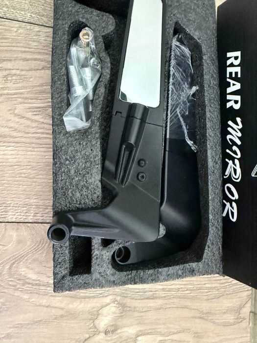 Дзеркала на мотоцикл