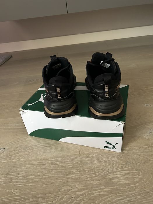 Взуття кросівки puma жіночі