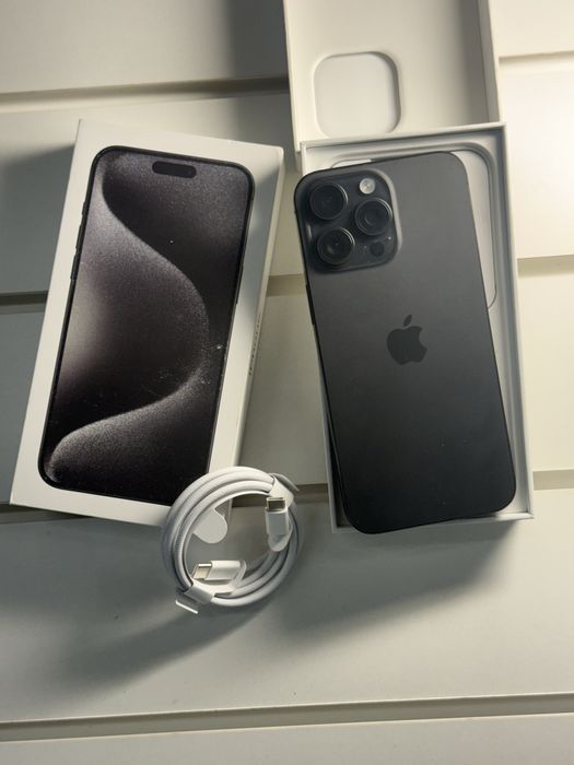 Продам телефон айфон - Iphone 15 Pro Max 256ГБ