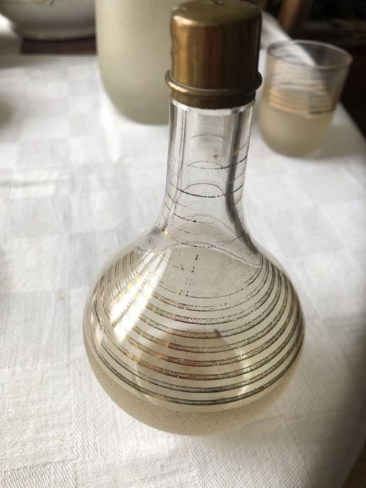 Conjunto de barman antigo, listas douradas