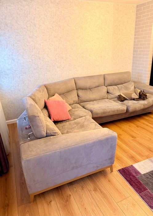 Narożnik Feniks, Bardzo dobry stan