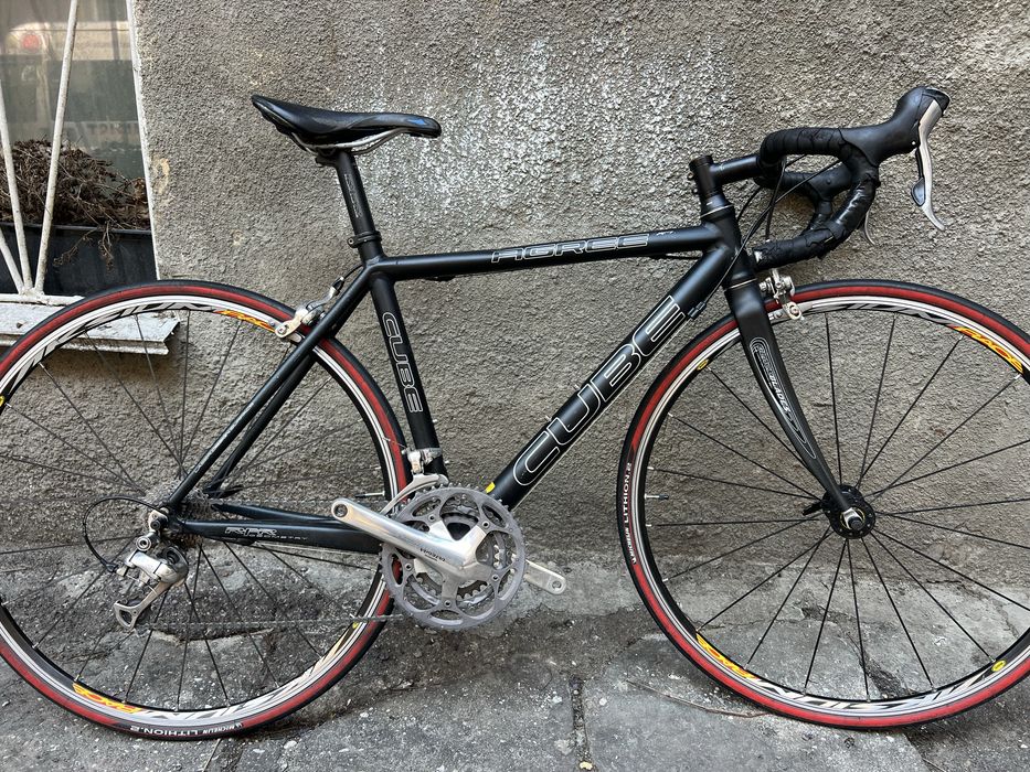 Шосейний велосипед Cube на Shimano Ultegra