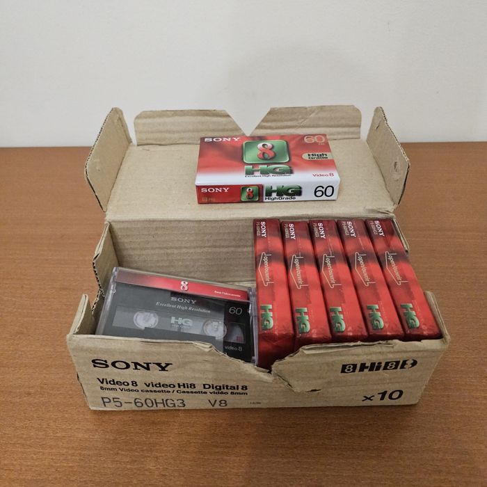 Samsung VP-W87 Hi8 + 7 cassetes Sony + mala de transporte + comando + cabos + manual