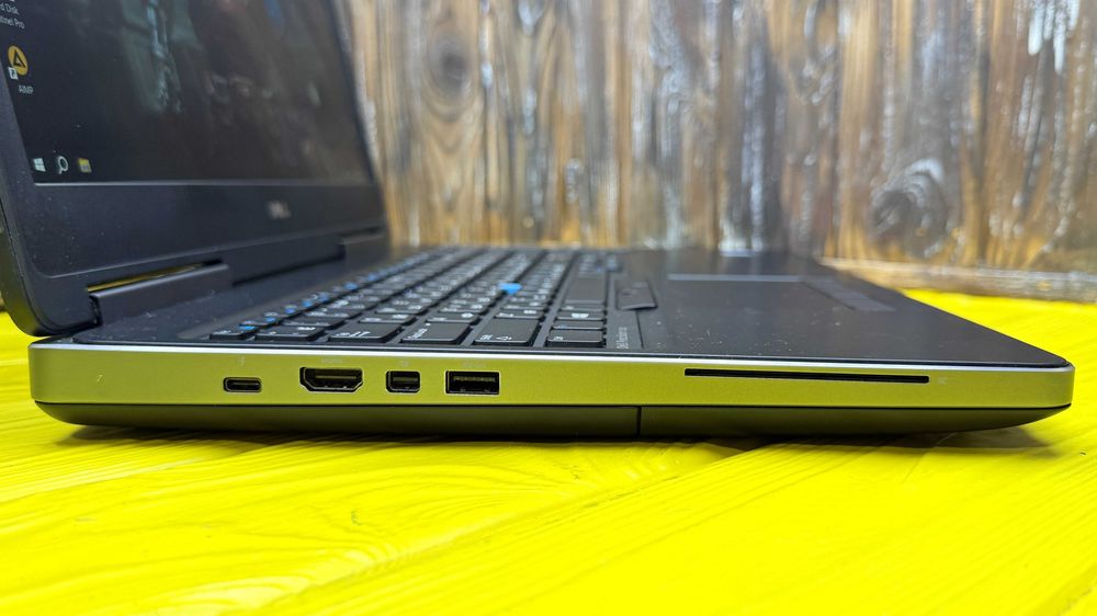Супер Ціна! Надійний Професійний Ноутбук Dell Precision 7510 /Core i7-6820HQ/Quadro M1000 2 GB