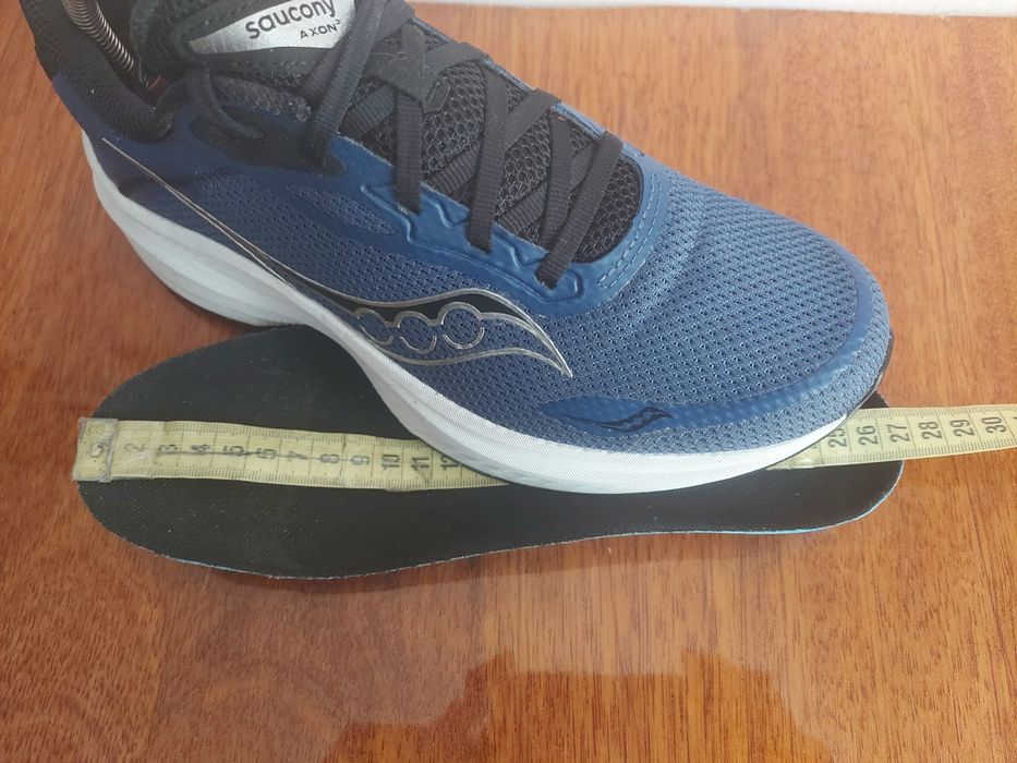 Кросівки бігові Saucony AXON 3 оригінал 


Розмір по бірці:
Us  8 UK 7