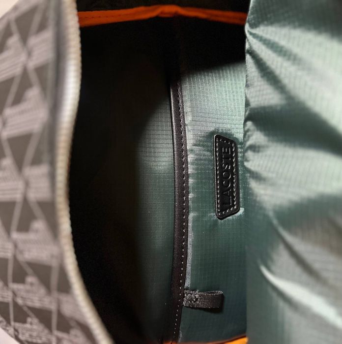 Рюкзак Lacoste.