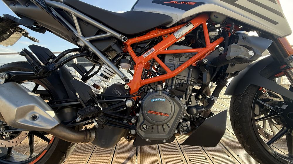 KTM Duke 125cc - 8500 Km