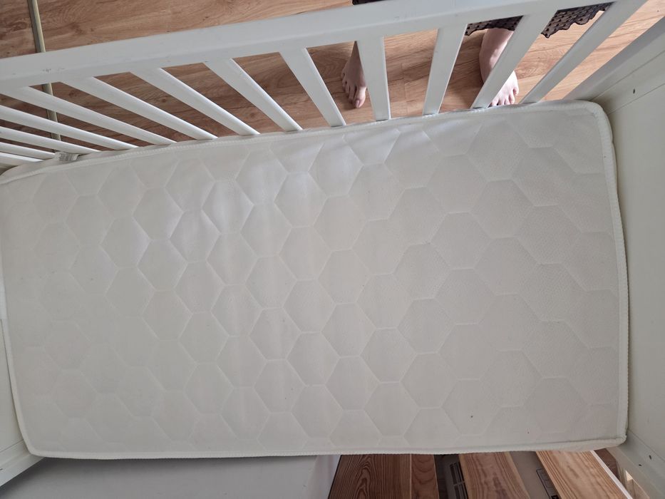 Łóżeczko  niemowlęce 120x60
