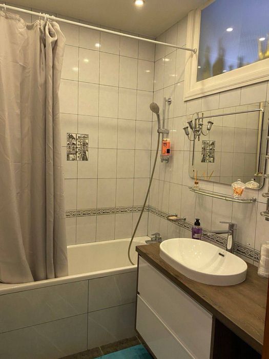 Сдам 2 ком кв Леси Украинки ул.