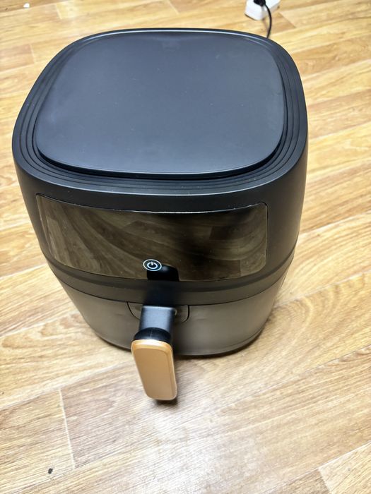 Продам нову айро фритюрницю на 6 літрів