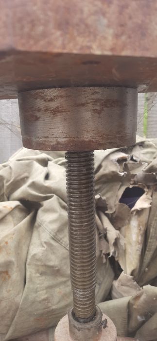 Продам пресс слесарний