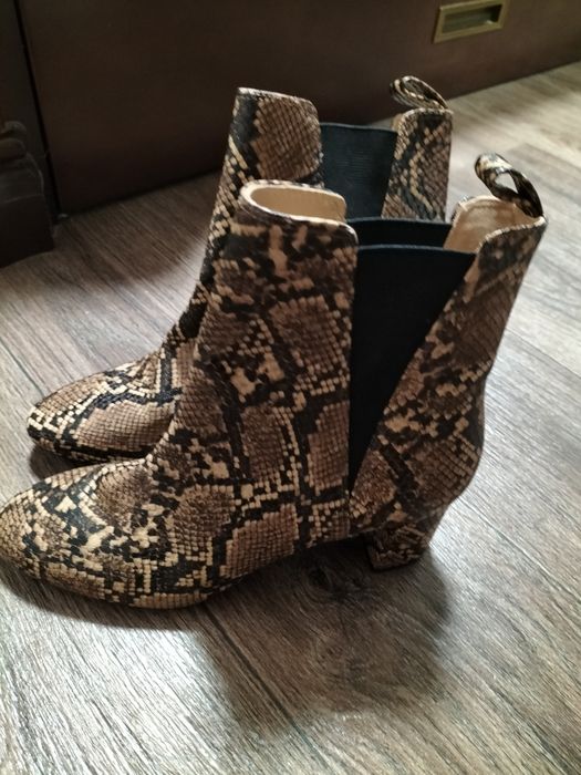 Ботильоны под питона