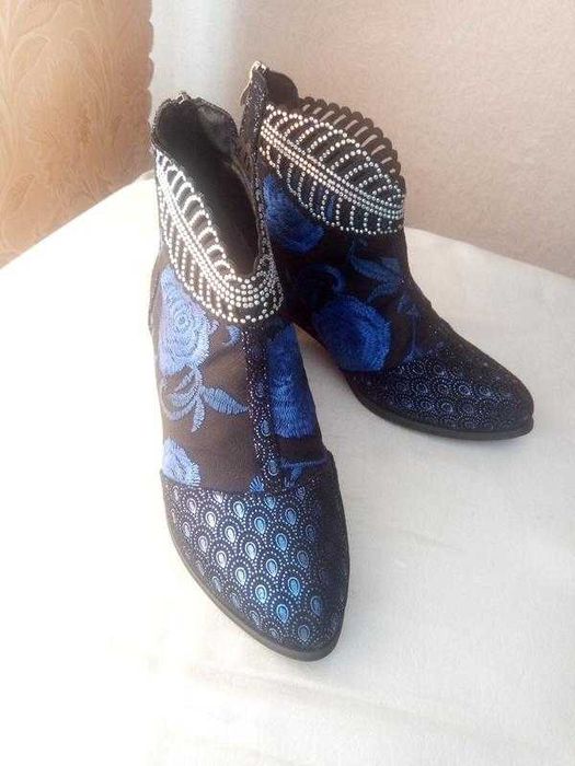 Черевички ексклюзивні стильні жіночі.