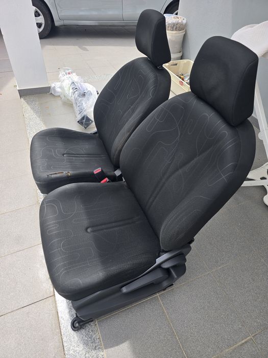 Bancos toyota yaris 2009