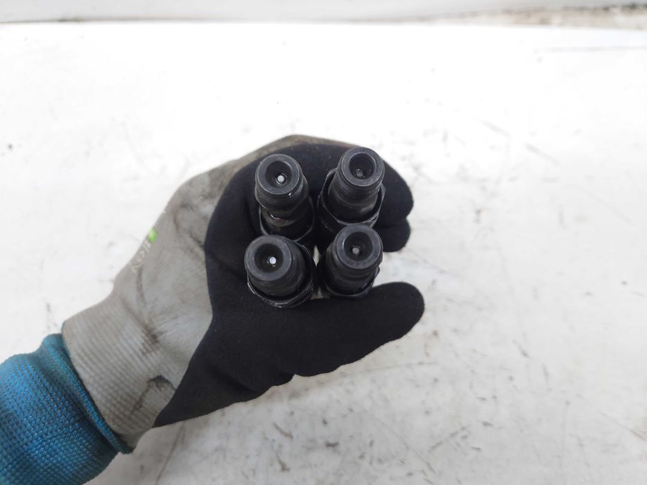 Ford Mondeo MK3 2.0 TDDI Wtryskiwacze Wtryskiwacz Wtryski Wtrysk