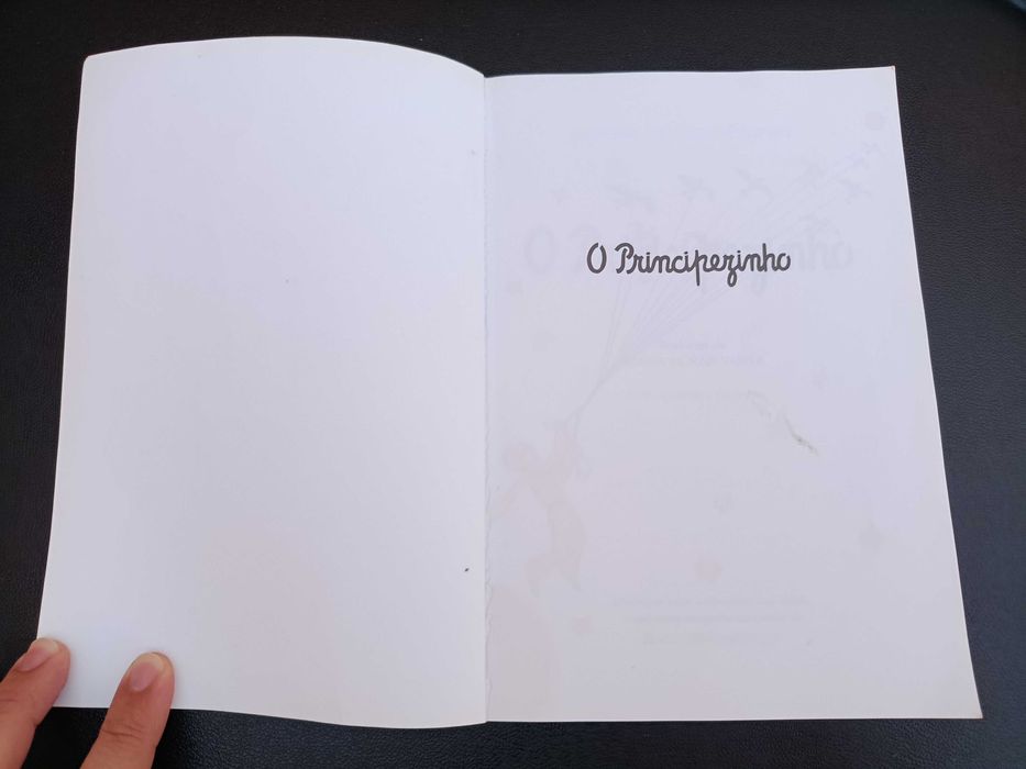 Livro "O Principezinho", de Antoine de Saint-Exupéry