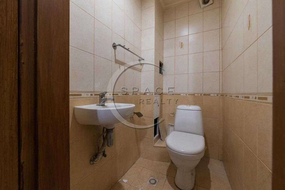 Продаж 2к квартири 85м2 Степана Рудницького 9