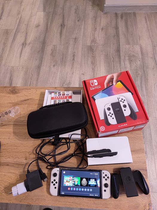 Nitendo Switch Oled odblokowana