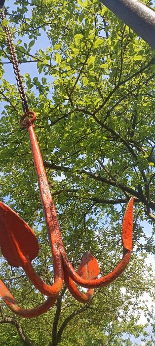 Kotwica stalowa statków z łańcuchem na szeklach