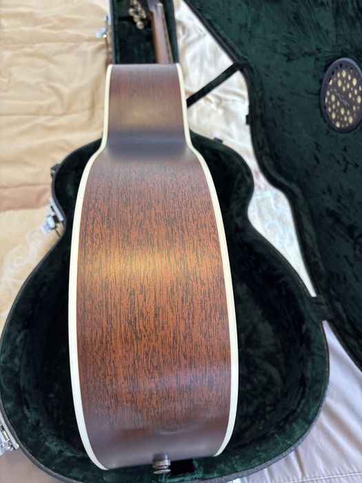 Guild M 25E guitarra acustica