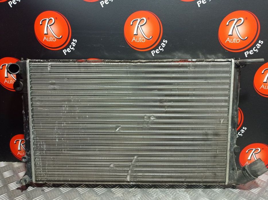 Radiador Da Água Peugeot 406 (8B)