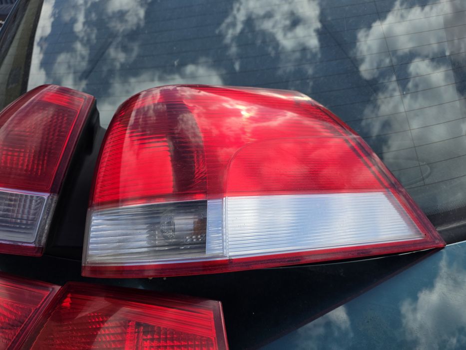Opel vectra c komplet lamp kombi tył