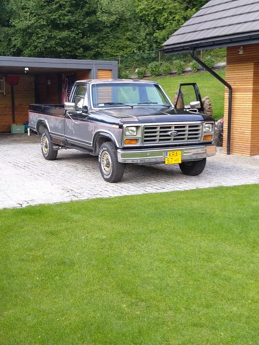 Ford F-150 1985r.