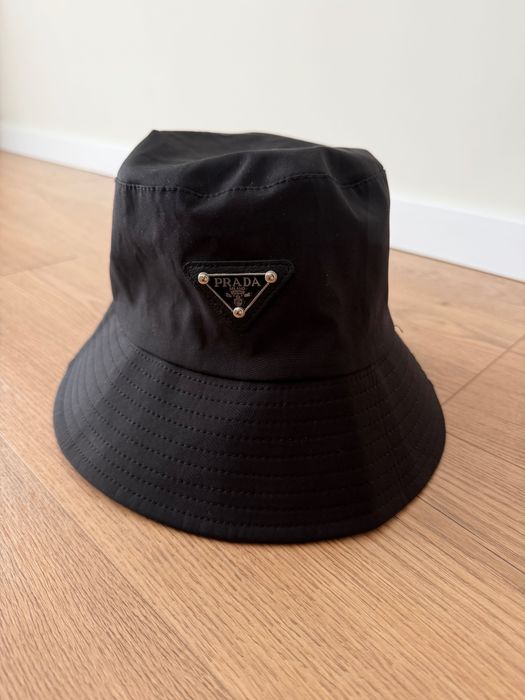 Панама Prada bucket hat чорна