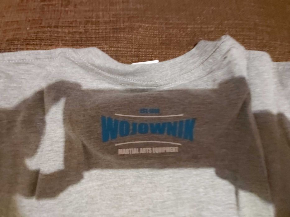 Obniżka ceny: Nowy oryginalny t-shirt Wojownik XL GREY