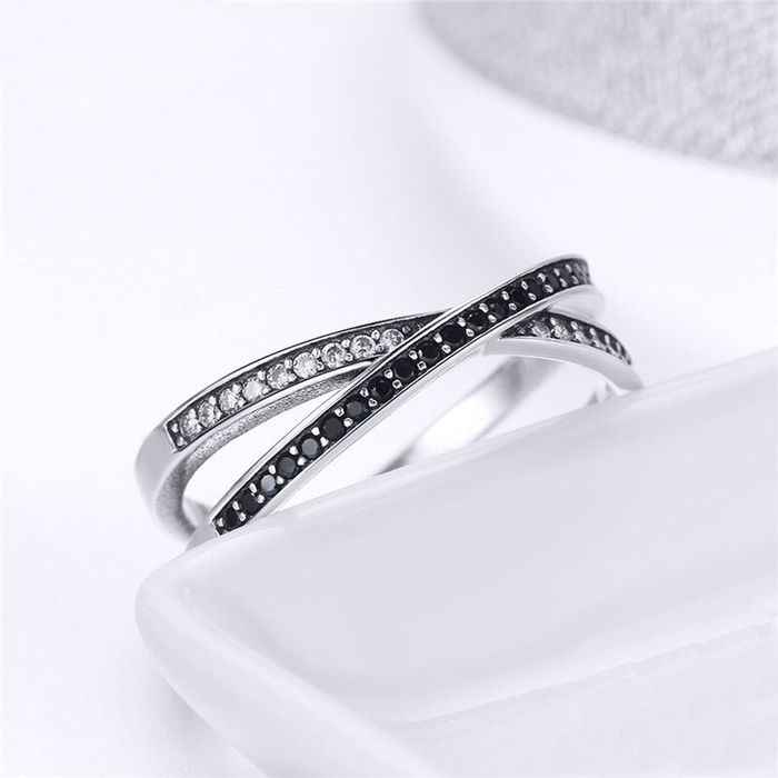 Прикраса жіноча срібло