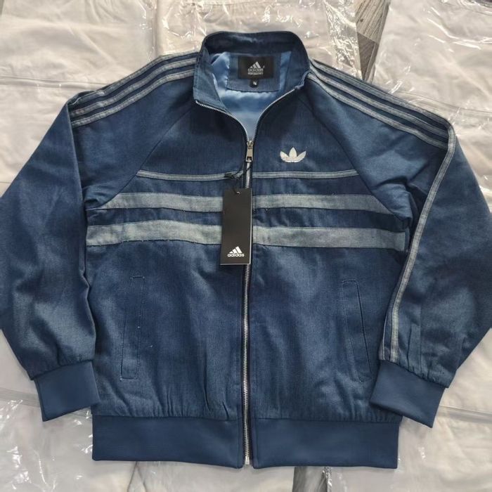 Джинсовий бомбер Adidas /джинсовая курточка адидас